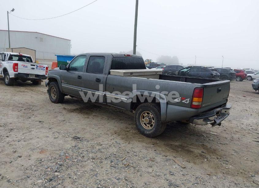 Photo 3 of 2001 Chevrolet Silverado 2500HD LS (VIN 1GCHK23131F114232)