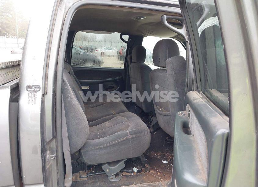 Photo 8 of 2001 Chevrolet Silverado 2500HD LS (VIN 1GCHK23131F114232)