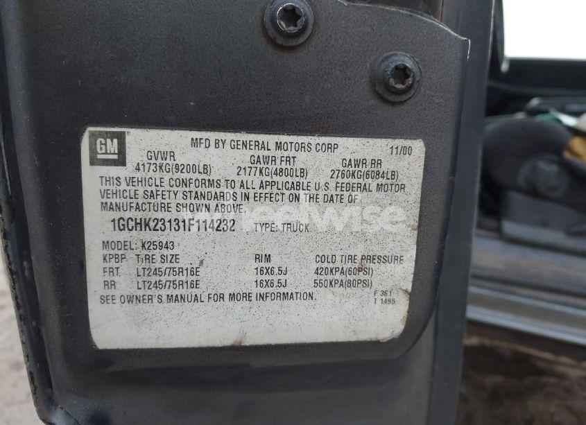 Photo 9 of 2001 Chevrolet Silverado 2500HD LS (VIN 1GCHK23131F114232)