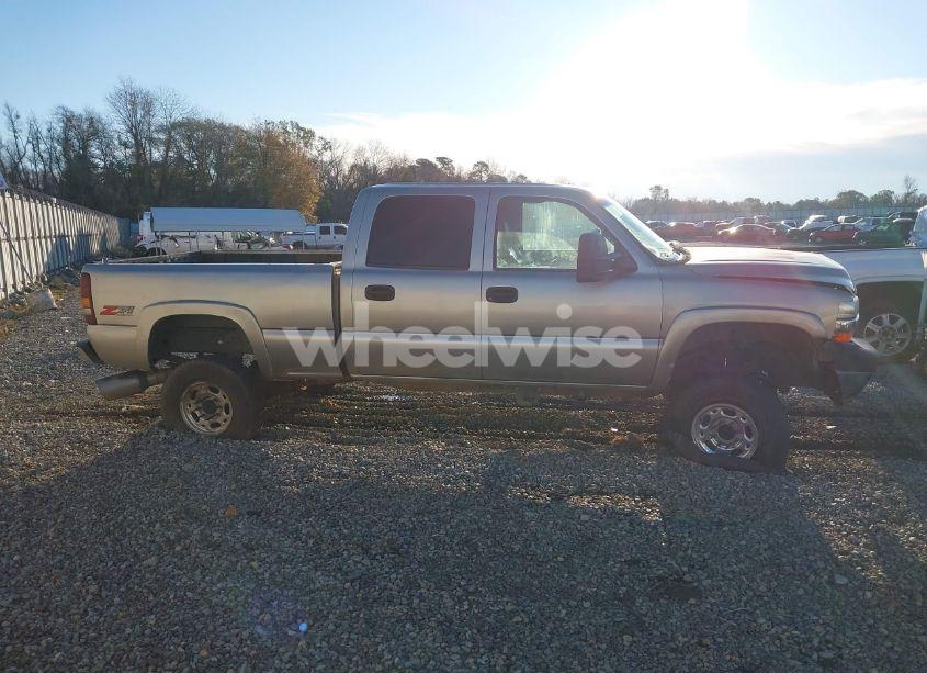 Photo 13 of 2002 Chevrolet Silverado 2500HD LS (VIN 1GCHK23132F143019)