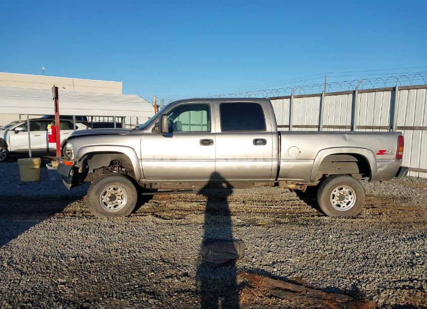 Photo 14 of 2002 Chevrolet Silverado 2500HD LS (VIN 1GCHK23132F143019)
