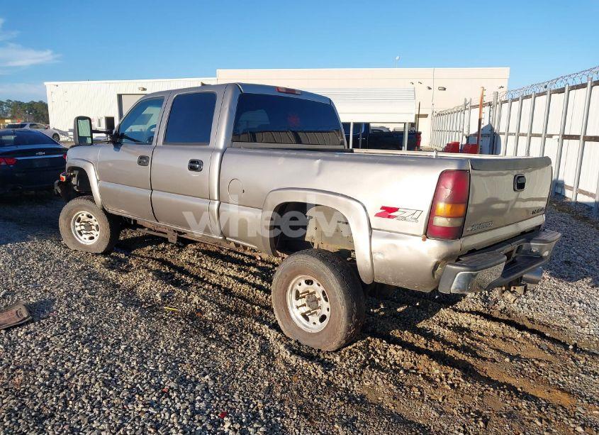 Photo 3 of 2002 Chevrolet Silverado 2500HD LS (VIN 1GCHK23132F143019)