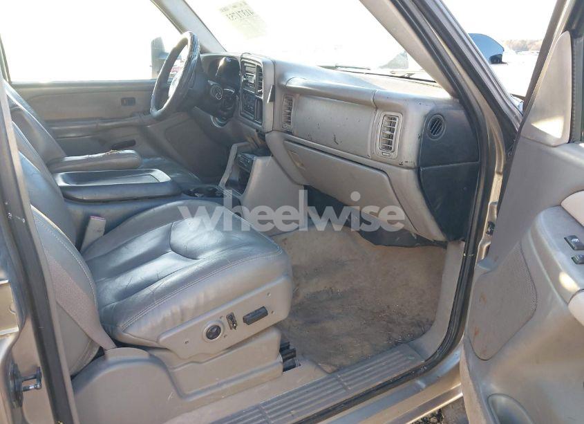 Photo 5 of 2002 Chevrolet Silverado 2500HD LS (VIN 1GCHK23132F143019)