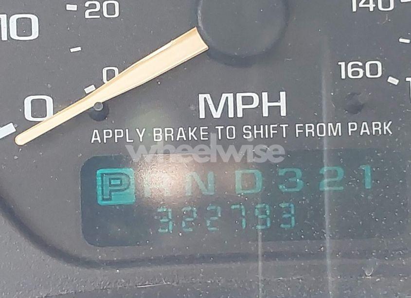 Photo 15 of 2002 Chevrolet Silverado 2500HD LS (VIN 1GCHK23132F191829)