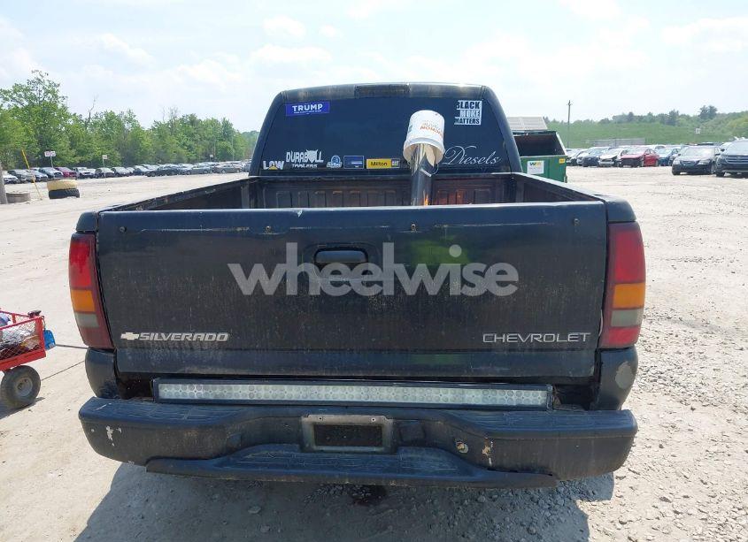 Photo 16 of 2002 Chevrolet Silverado 2500HD LS (VIN 1GCHK23132F191829)