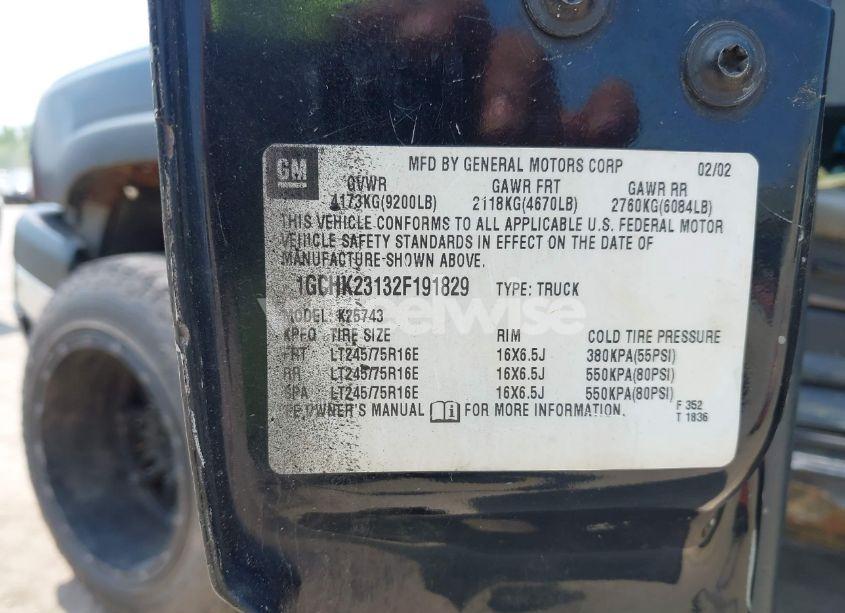 Photo 9 of 2002 Chevrolet Silverado 2500HD LS (VIN 1GCHK23132F191829)