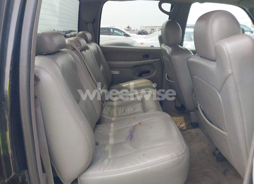 Photo 8 of 2003 Chevrolet Silverado 2500HD LT (VIN 1GCHK23133F207402)