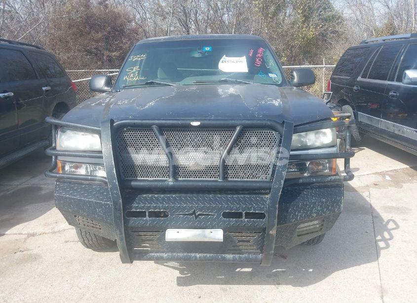 Photo 12 of 2003 Chevrolet Silverado 2500HD LS (VIN 1GCHK23133F217606)