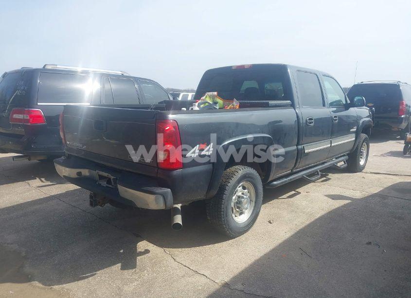 Photo 4 of 2003 Chevrolet Silverado 2500HD LS (VIN 1GCHK23133F217606)