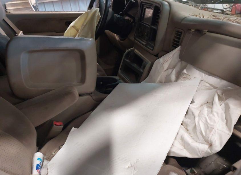 Photo 5 of 2003 Chevrolet Silverado 2500HD LS (VIN 1GCHK23143F106692)