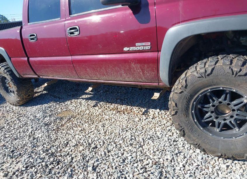 Photo 21 of 2003 Chevrolet Silverado 2500HD LT (VIN 1GCHK23143F122889)