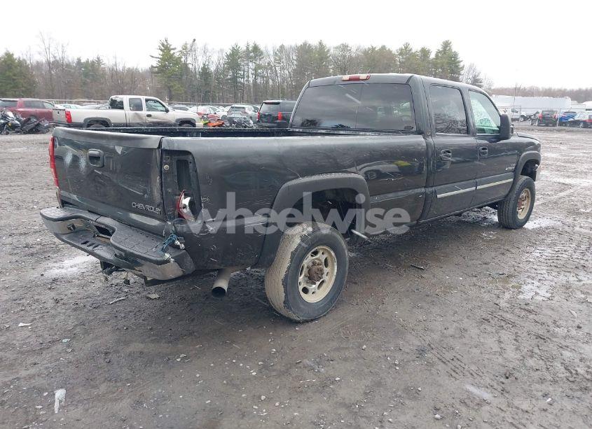 Photo 4 of 2003 Chevrolet Silverado 2500HD LT (VIN 1GCHK23143F129826)