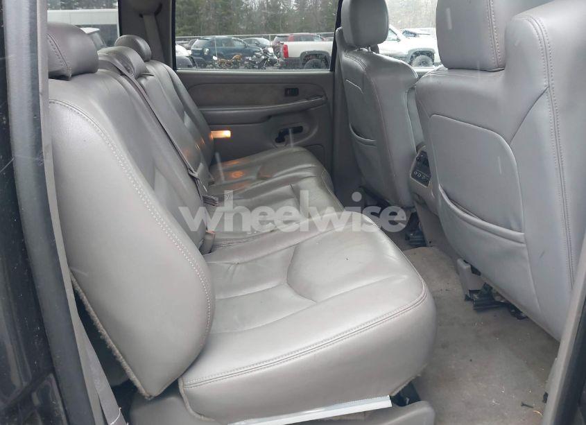 Photo 8 of 2003 Chevrolet Silverado 2500HD LT (VIN 1GCHK23143F129826)