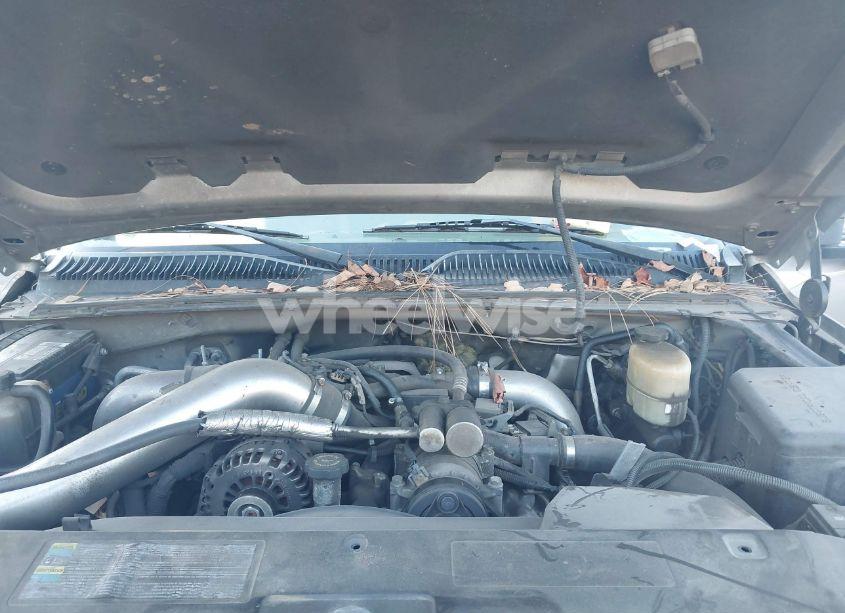 Photo 10 of 2002 Chevrolet Silverado 2500HD LS (VIN 1GCHK23172F203688)