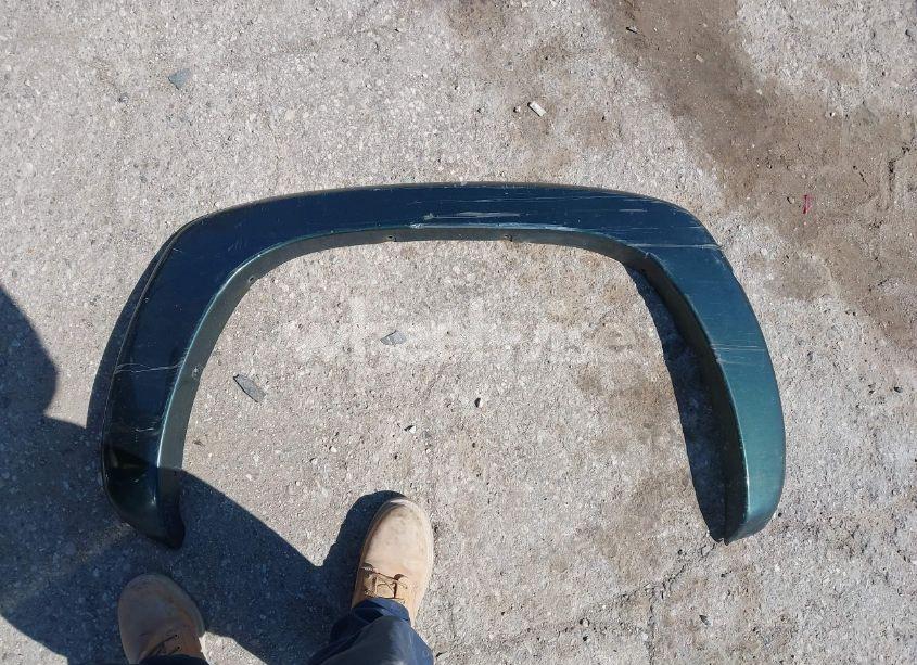 Photo 12 of 2003 Chevrolet Silverado 2500HD LT (VIN 1GCHK23173F123681)