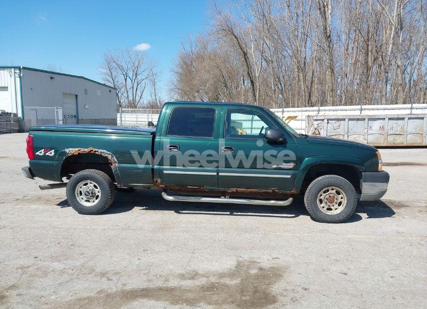 Photo 14 of 2003 Chevrolet Silverado 2500HD LT (VIN 1GCHK23173F123681)
