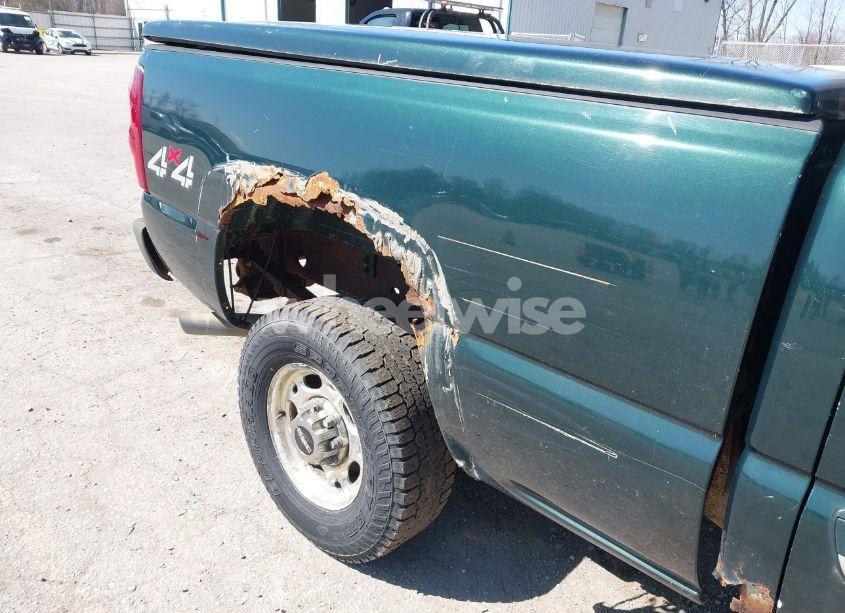 Photo 6 of 2003 Chevrolet Silverado 2500HD LT (VIN 1GCHK23173F123681)