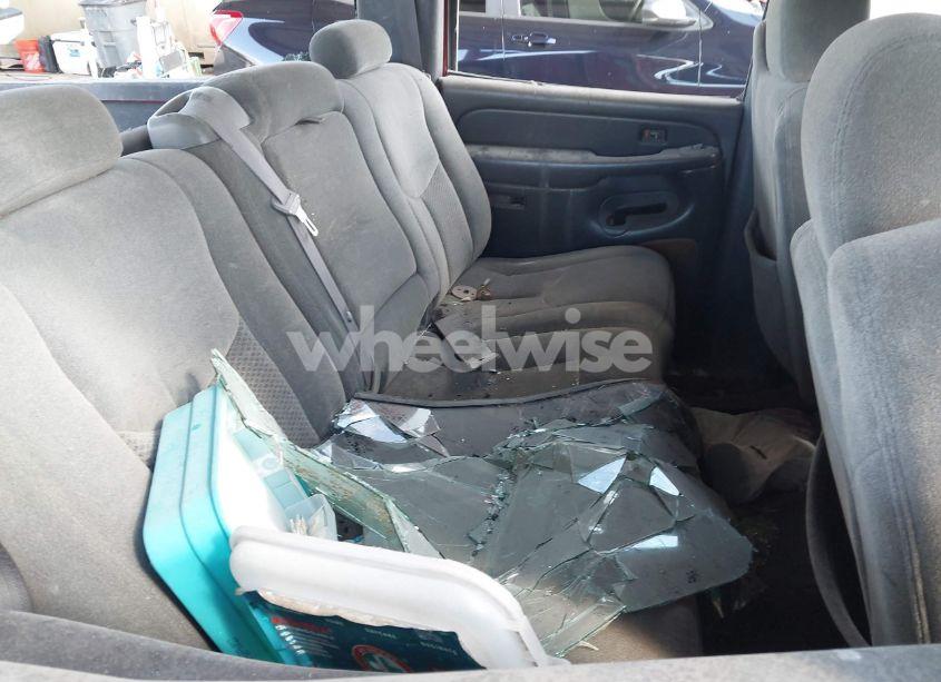 Photo 8 of 2004 Chevrolet Silverado 2500HD LS (VIN 1GCHK23174F153104)