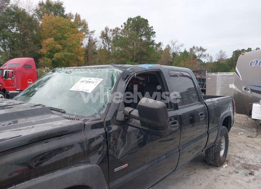 Photo 6 of 2004 Chevrolet Silverado 2500HD LT (VIN 1GCHK23184F150373)