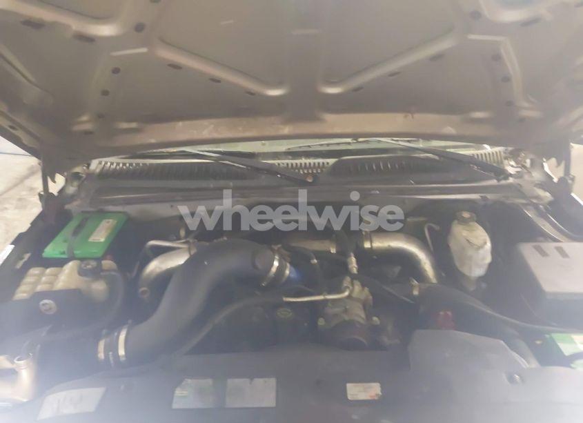 Photo 10 of 2003 Chevrolet Silverado 2500HD LS (VIN 1GCHK23193F121110)