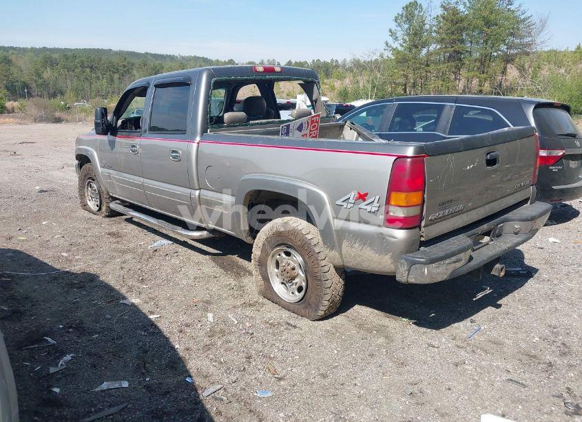 Photo 3 of 2001 Chevrolet Silverado 2500HD LT (VIN 1GCHK231X1F127804)