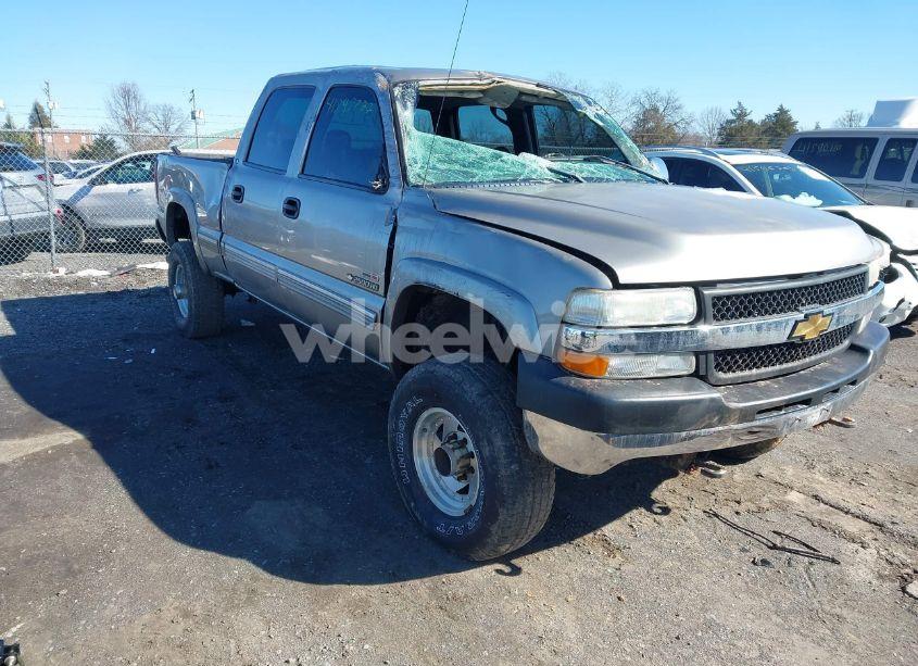 2002 Chevrolet Silverado 2500HD LS (VIN 1GCHK231X2F221523) main photo
