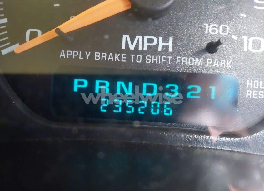 Photo 15 of 2002 Chevrolet Silverado 2500HD LS (VIN 1GCHK231X2F221523)