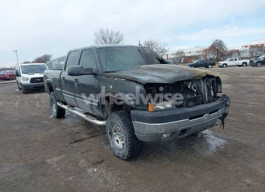 2003 Chevrolet Silverado 2500HD LT (VIN 1GCHK231X3F147666) main photo