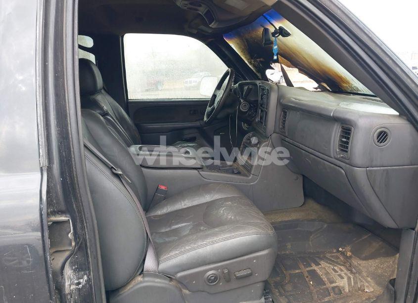 Photo 5 of 2003 Chevrolet Silverado 2500HD LT (VIN 1GCHK231X3F147666)