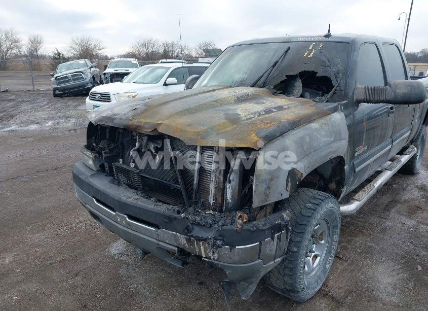 Photo 6 of 2003 Chevrolet Silverado 2500HD LT (VIN 1GCHK231X3F147666)
