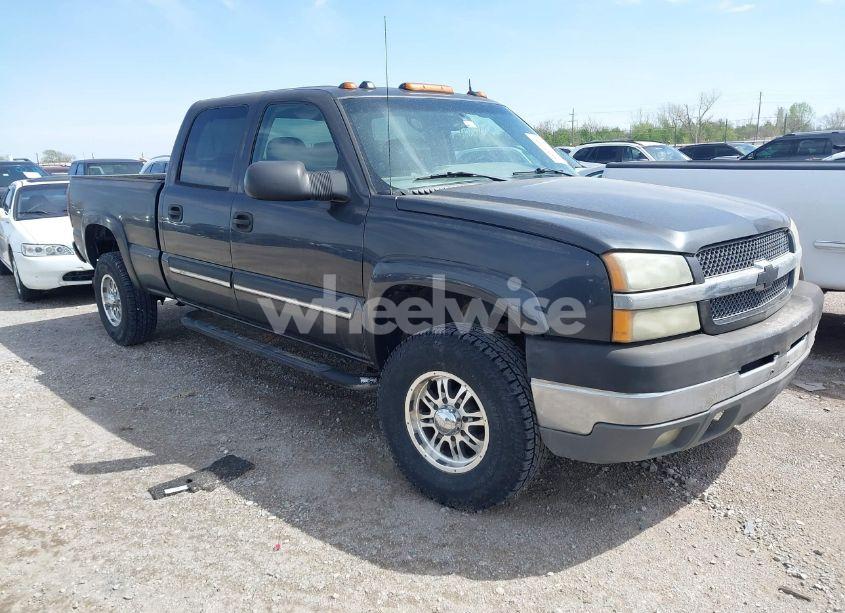 2004 Chevrolet Silverado 2500HD LT (VIN 1GCHK23204F221915) main photo