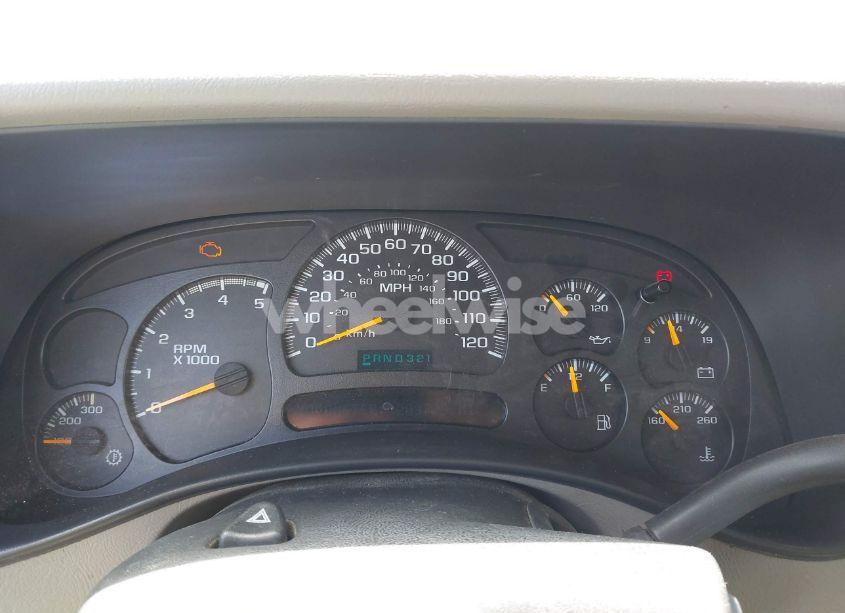 Photo 7 of 2004 Chevrolet Silverado 2500HD LT (VIN 1GCHK23204F221915)