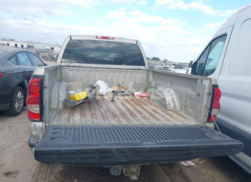Photo 16 of 2005 Chevrolet Silverado 2500HD LS (VIN 1GCHK23205F840581)