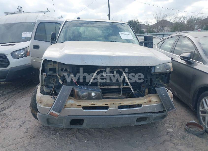 Photo 6 of 2005 Chevrolet Silverado 2500HD LS (VIN 1GCHK23205F840581)