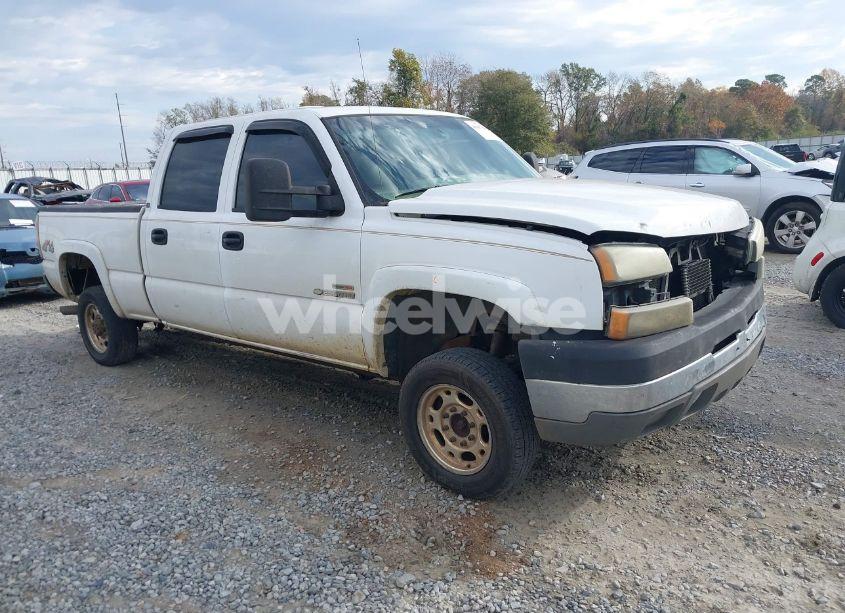 2005 Chevrolet Silverado 2500HD LS (VIN 1GCHK23225F871797) main photo