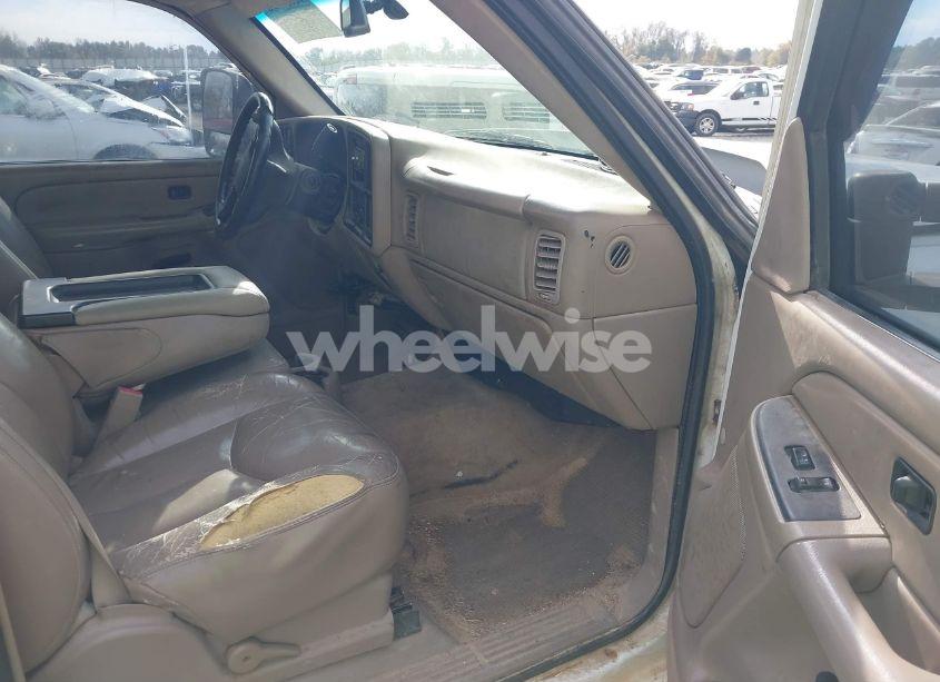 Photo 5 of 2005 Chevrolet Silverado 2500HD LS (VIN 1GCHK23225F871797)