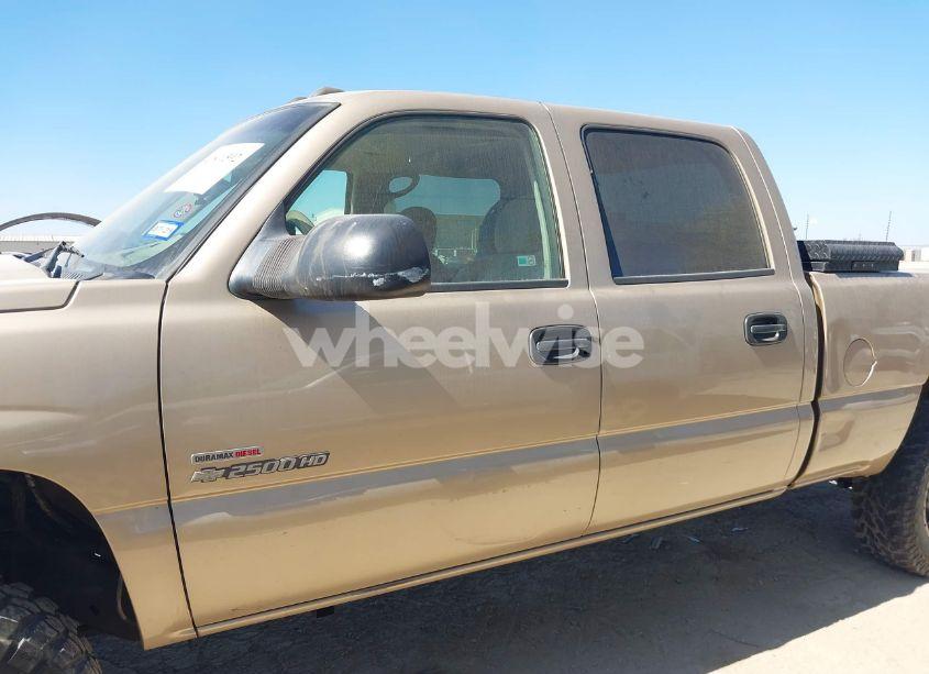 Photo 14 of 2004 Chevrolet Silverado 2500HD LS (VIN 1GCHK23234F217261)