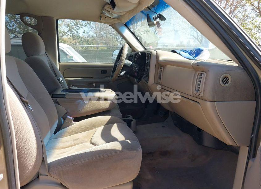 Photo 5 of 2004 Chevrolet Silverado 2500HD LS (VIN 1GCHK23234F217261)