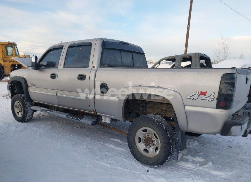 Photo 14 of 2004 Chevrolet Silverado 2500HD LT (VIN 1GCHK23234F244301)
