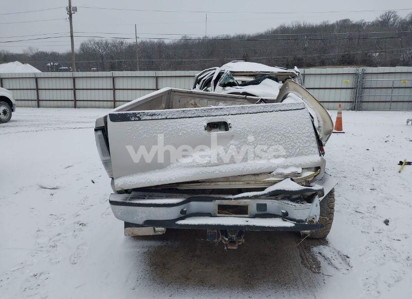 Photo 16 of 2006 Chevrolet Silverado 2500HD LT2 (VIN 1GCHK23236F122055)