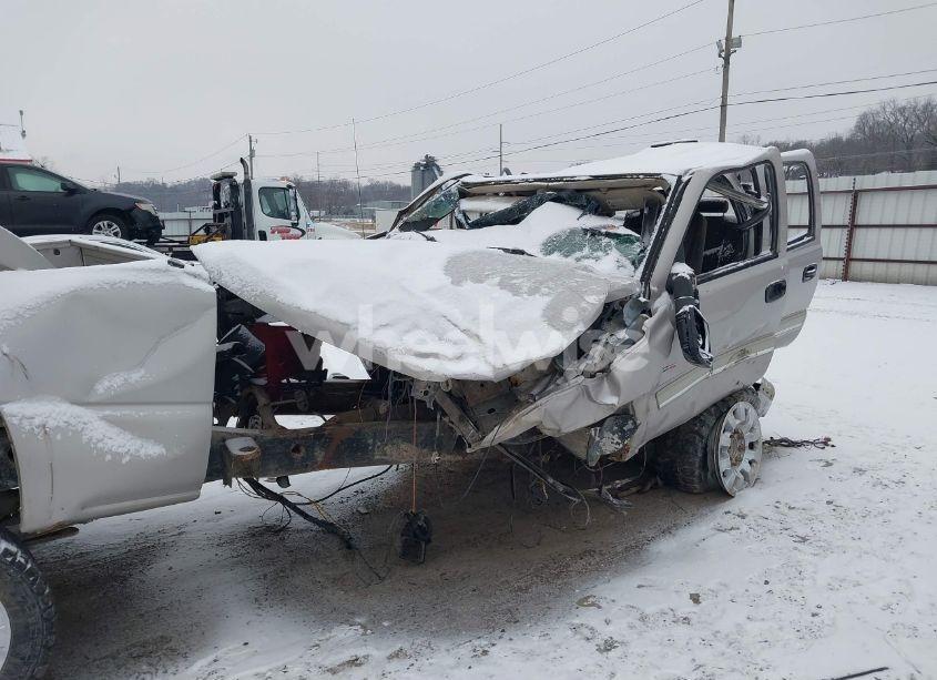 Photo 6 of 2006 Chevrolet Silverado 2500HD LT2 (VIN 1GCHK23236F122055)