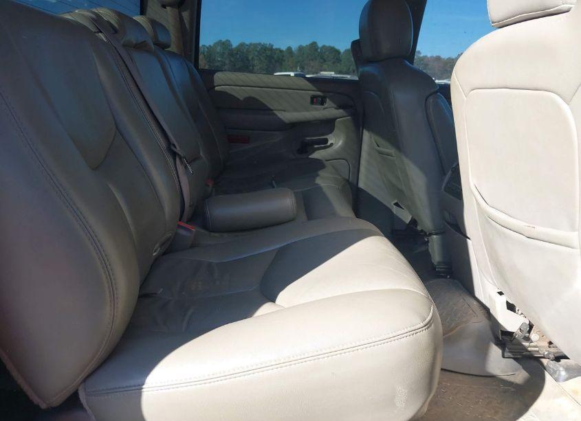 Photo 8 of 2005 Chevrolet Silverado 2500HD LT (VIN 1GCHK23245F857478)