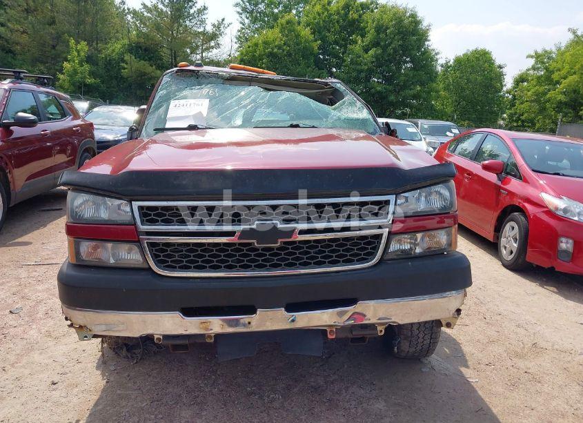 Photo 12 of 2005 Chevrolet Silverado 2500HD LT (VIN 1GCHK23245F897222)