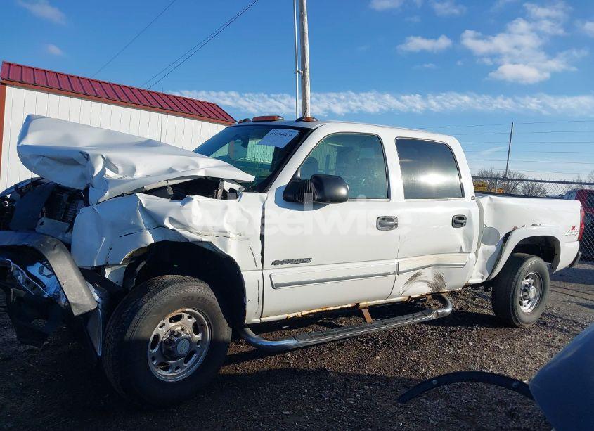Photo 14 of 2005 Chevrolet Silverado 2500HD LT (VIN 1GCHK23255F963910)