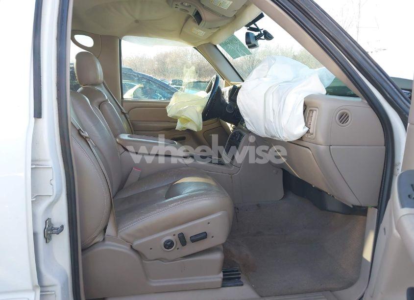 Photo 5 of 2005 Chevrolet Silverado 2500HD LT (VIN 1GCHK23255F963910)