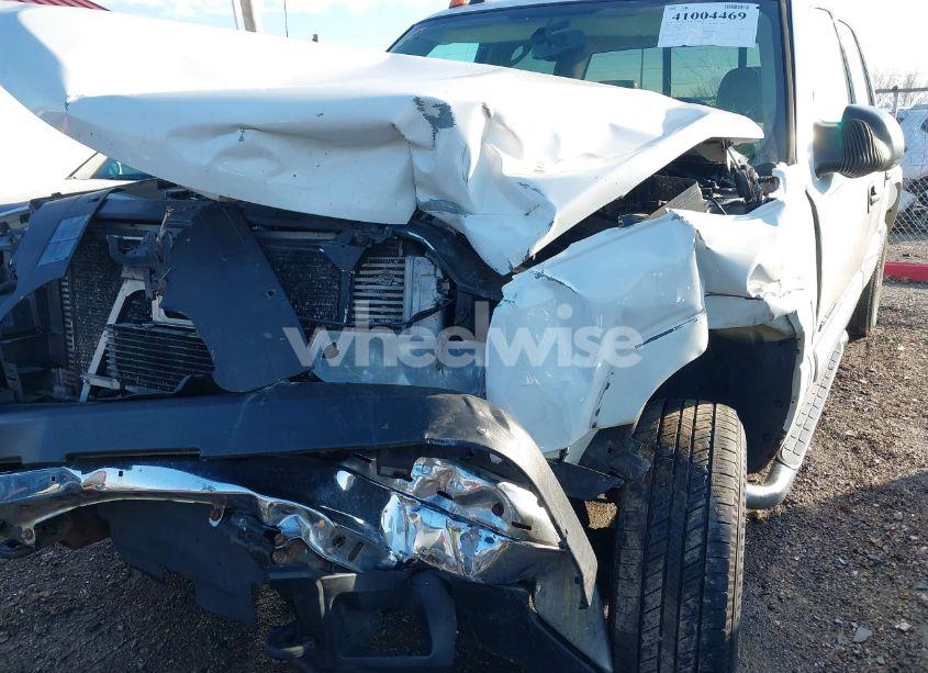 Photo 6 of 2005 Chevrolet Silverado 2500HD LT (VIN 1GCHK23255F963910)