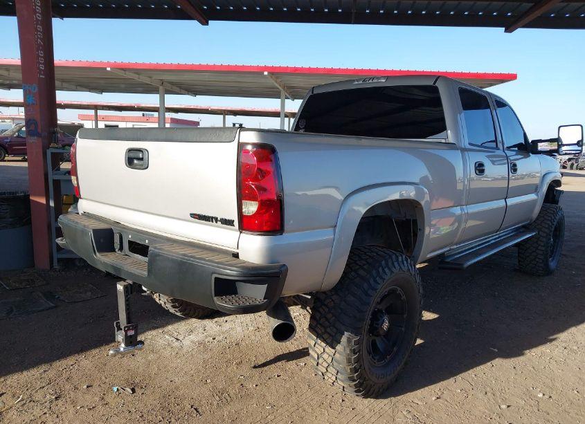 Photo 4 of 2006 Chevrolet Silverado 2500HD LT3 (VIN 1GCHK23256F114121)