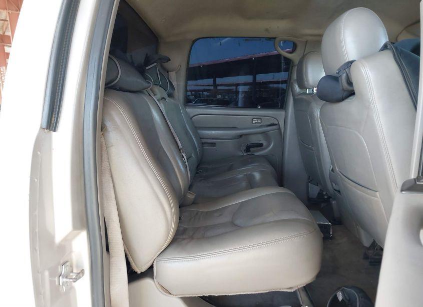 Photo 8 of 2006 Chevrolet Silverado 2500HD LT3 (VIN 1GCHK23256F114121)