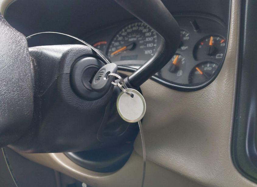 Photo 11 of 2005 Chevrolet Silverado 2500HD LT (VIN 1GCHK23265F822702)