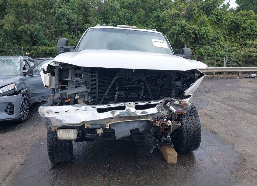 Photo 12 of 2005 Chevrolet Silverado 2500HD LT (VIN 1GCHK23265F822702)